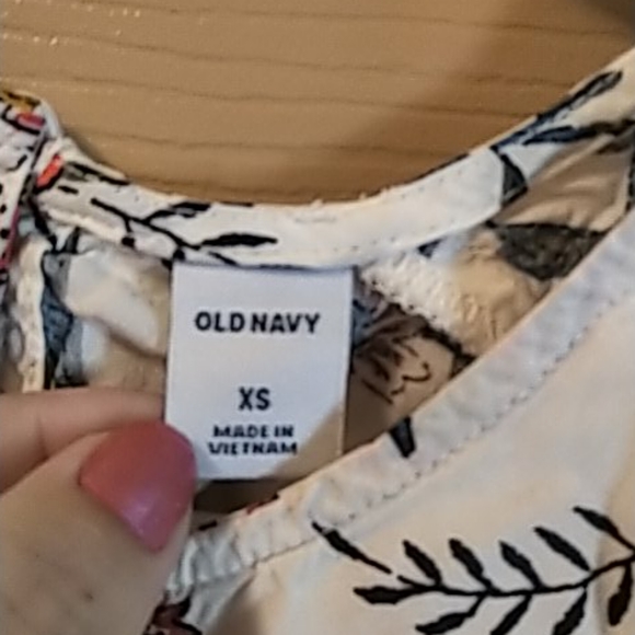Old navy crop top xs floral flowing - Picture 5 of 7